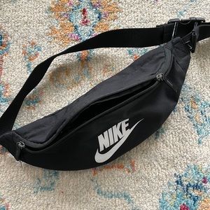 Nike Fanny pack